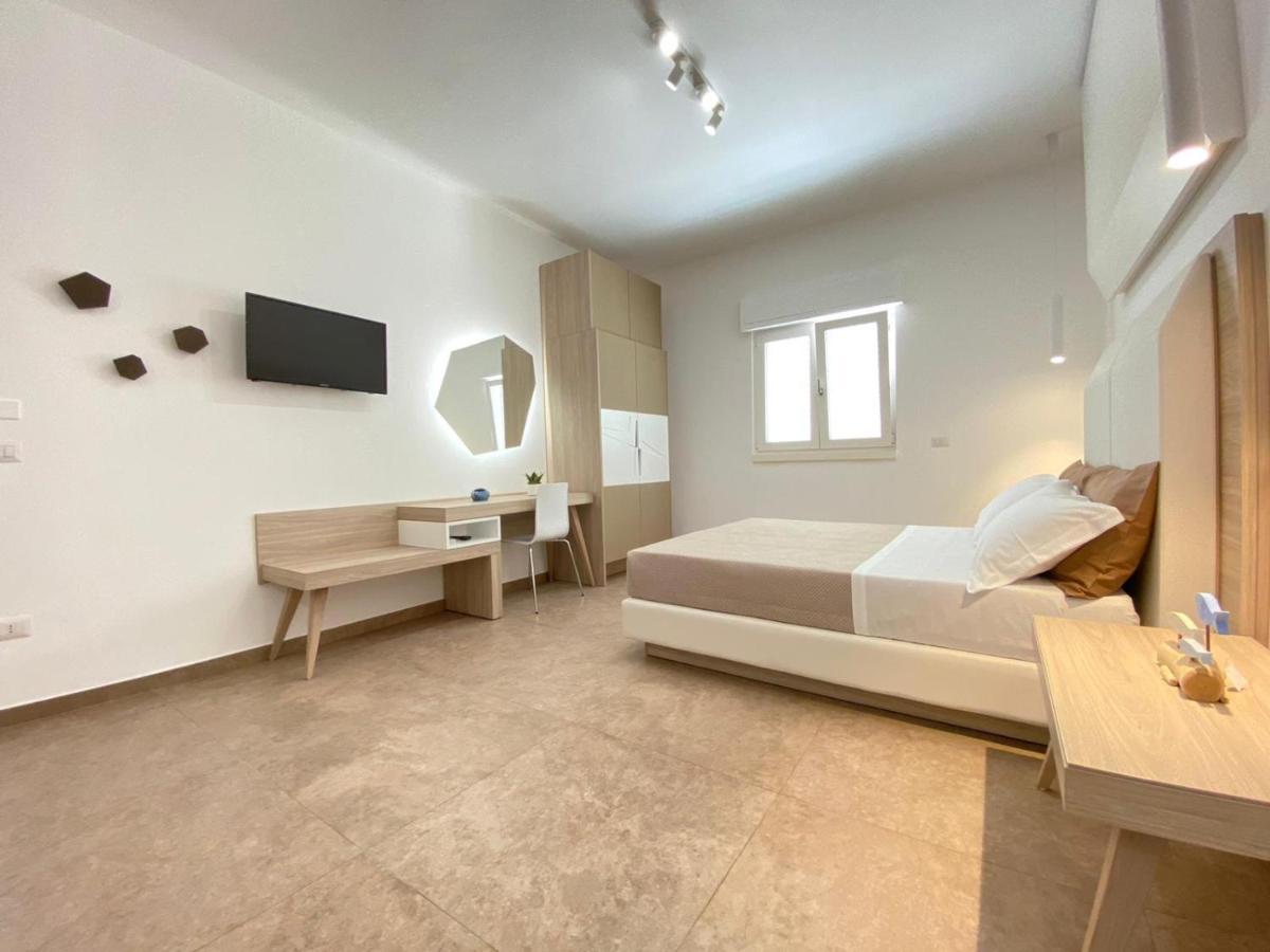 Giaro' Apartments Порто Чезарео Екстериор снимка