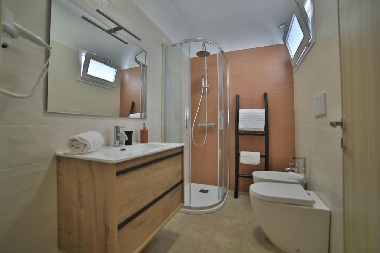 Giaro' Apartments Порто Чезарео Екстериор снимка