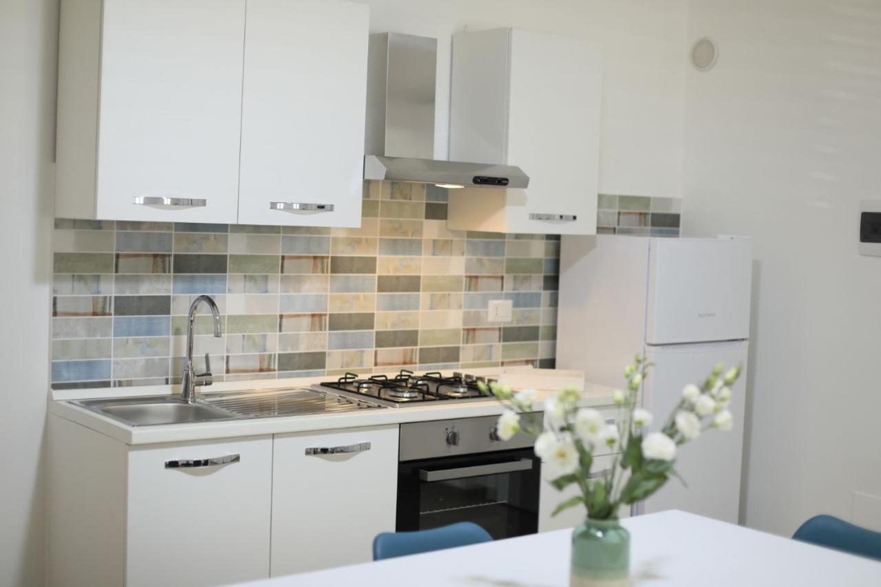 Giaro' Apartments Порто Чезарео Екстериор снимка