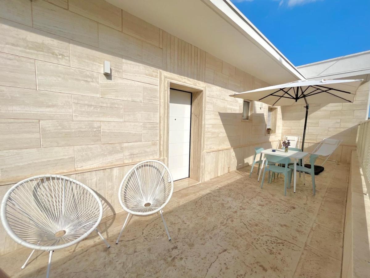 Giaro' Apartments Порто Чезарео Екстериор снимка